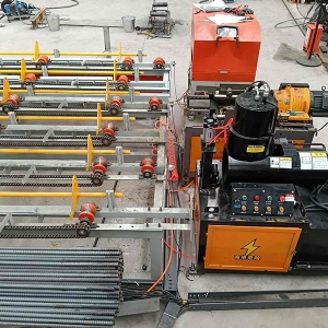 数控锯切套丝打磨生产线