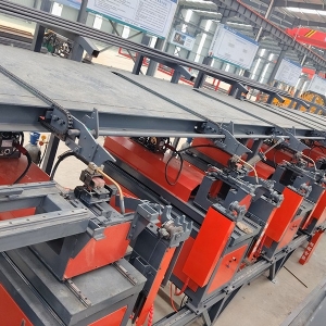 全自动钢筋笼焊接工作站